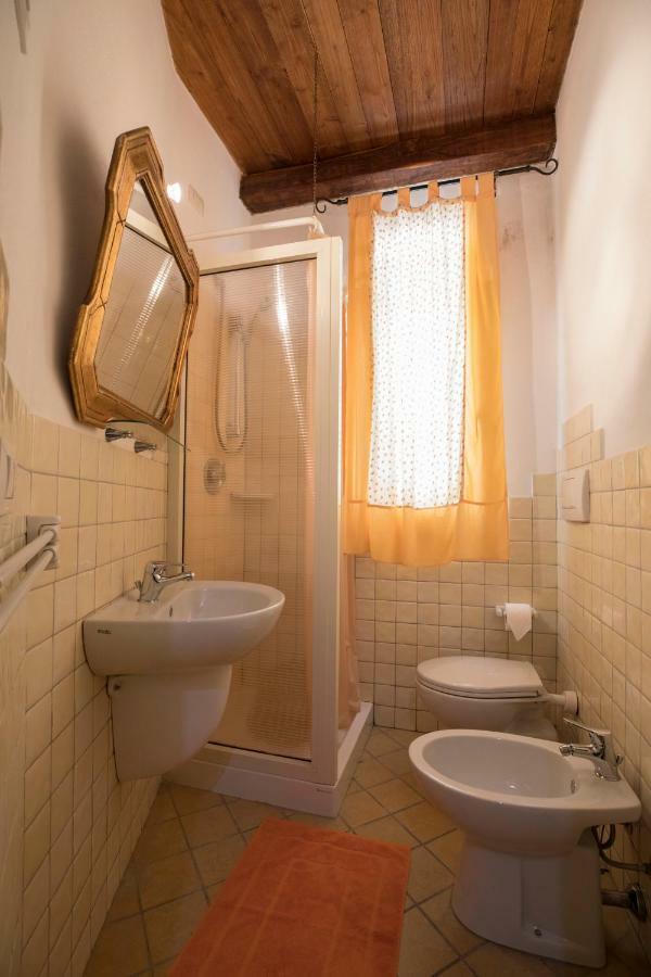 Maiorca 24 Apartments Alghero Ngoại thất bức ảnh